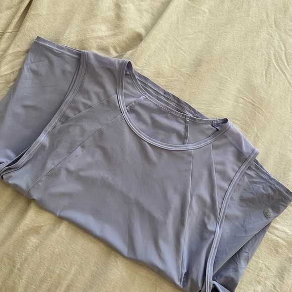 Lululemon size 12 blouse - Picture 1 of 7